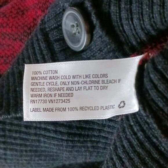 Mossimo Cardigan Sweater Red Black Buffalo Plaid V Neck Womens Size S - Picture 7 of 7